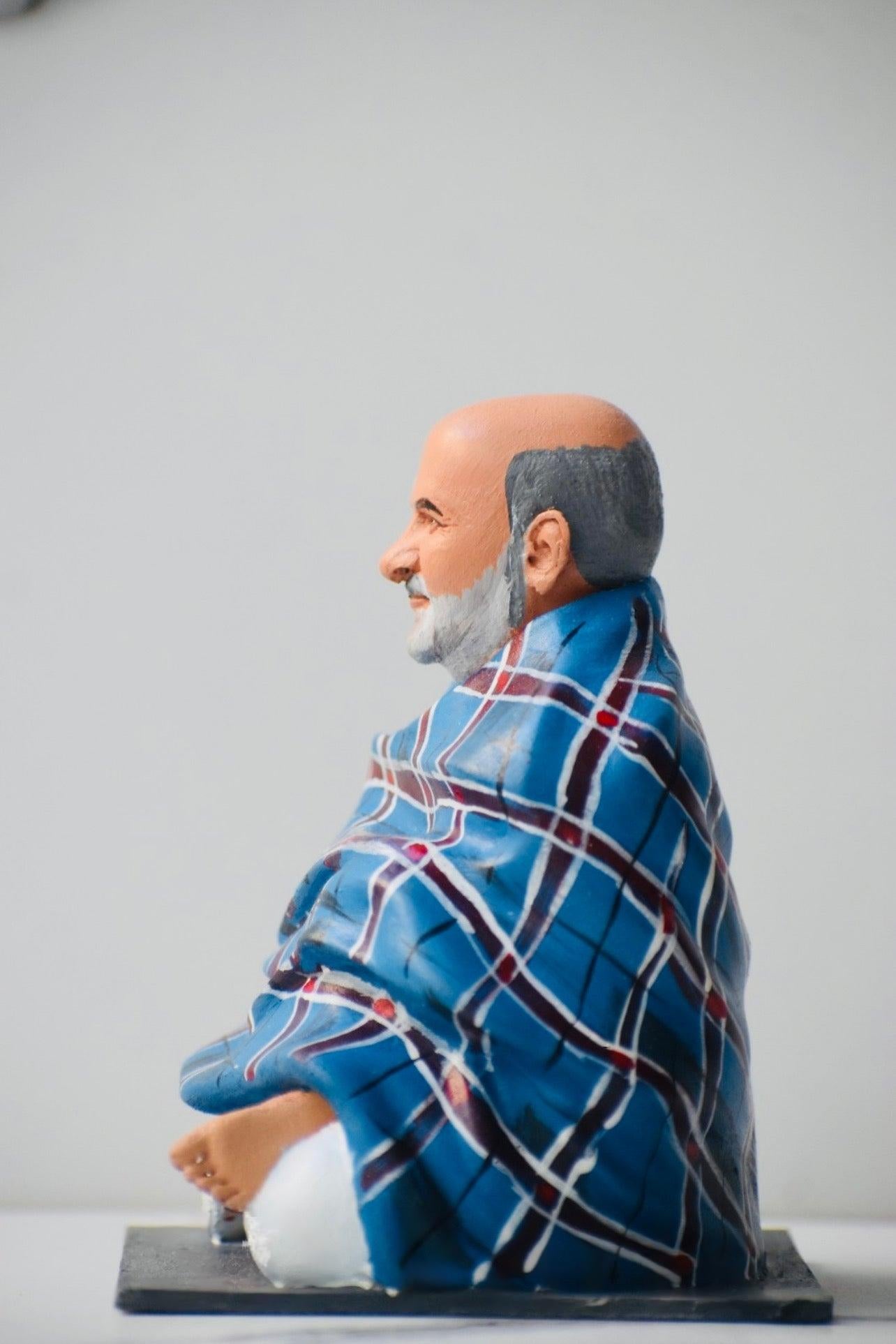 Shri Neem Karoli Baba idol