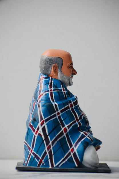 Shri Neem Karoli Baba idol